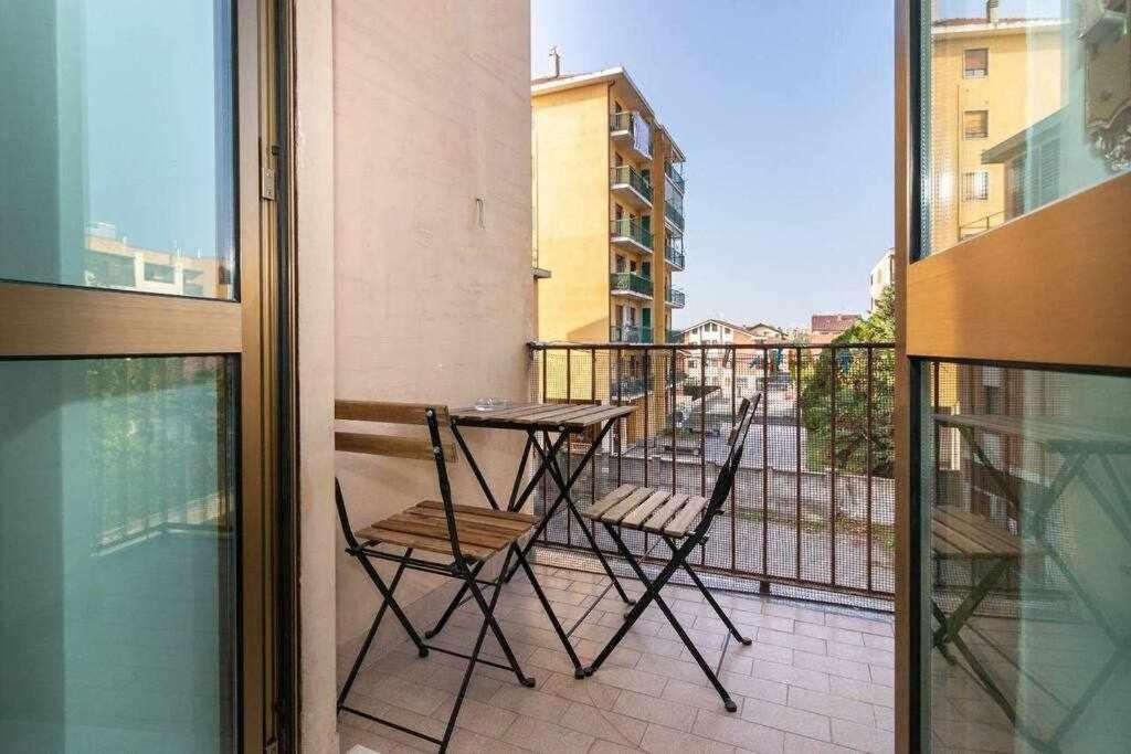Appartamento A Pochi Passi Dalla Stazione Comodo A Coppie E Famiglie, Casa Ferrucci Collegno Exteriér fotografie
